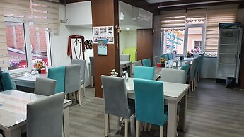 Ferah Hotel