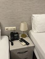 Ferah Hotel