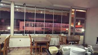 Waha Hotel