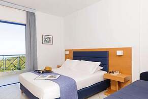 Karras' Star Hotel