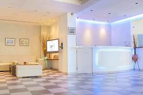Karras' Star Hotel
