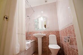 7 Days Hotel Kiev