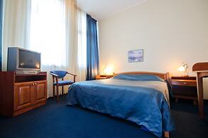 7 Days Hotel Kiev