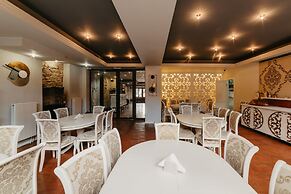 Fullton Central Inn