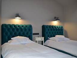 Fullton Central Inn