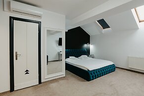 Fullton Central Inn