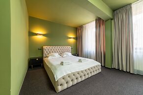 Fullton Central Inn