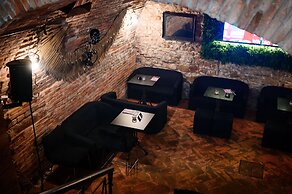 Fullton Central Inn