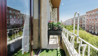 Santos Hostel - Lisbon