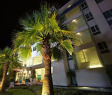 Primetime Hotel