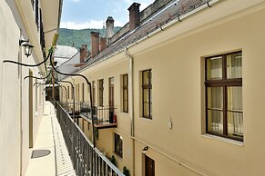 Safrano Palace