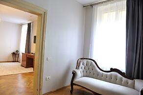 Safrano Palace