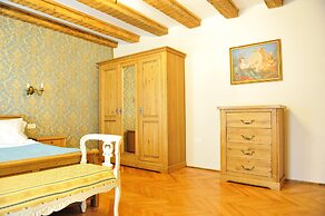 Safrano Palace