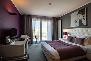 Park Hotel Airport