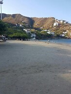 Hostal Dumbira
