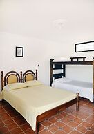 Hostal Dumbira