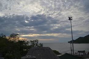 Hostal Dumbira