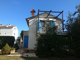 Apartments Ivas