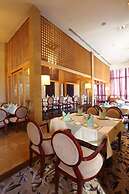 Kunming Green Lake Hotel