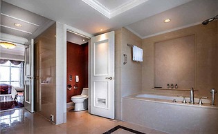 Kunming Green Lake Hotel