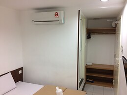 Api-Api Guest House