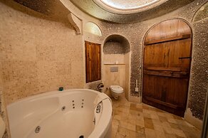 Safran Cave Hotel