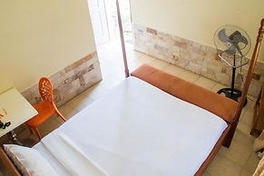 Kabalega Resort