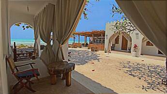 Coco Beach Hotel