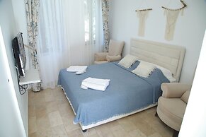 Apaz Alacati Hotel
