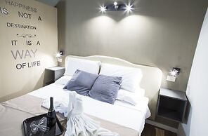 Do-Do Navona Suites