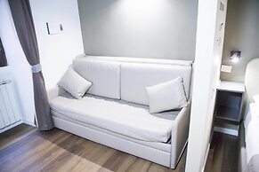 Do-Do Navona Suites