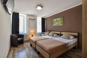 Venus Hotel