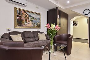 Venus Hotel