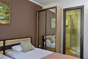 Venus Hotel