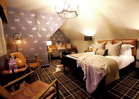 Abbotsford Hotel