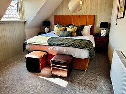 Abbotsford Hotel