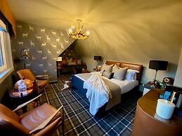 Abbotsford Hotel