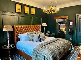 Abbotsford Hotel