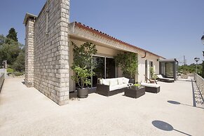Villa Cati