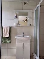 Capbon Guesthouse