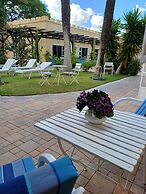 Capbon Guesthouse