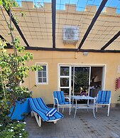 Capbon Guesthouse
