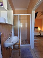 Capbon Guesthouse