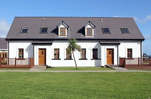 Hookless Holiday Homes