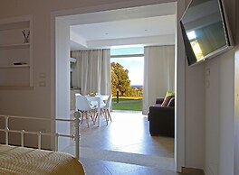 Siké Holiday Home
