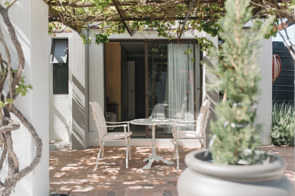 Whale Away Guest House