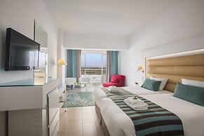 Leonardo Cypria Bay