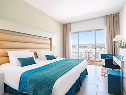 Leonardo Cypria Bay