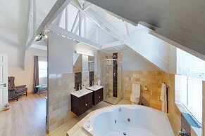 Hermanus Longboat Sea Cottage