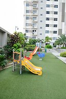 Studio Condo at Horizons 101